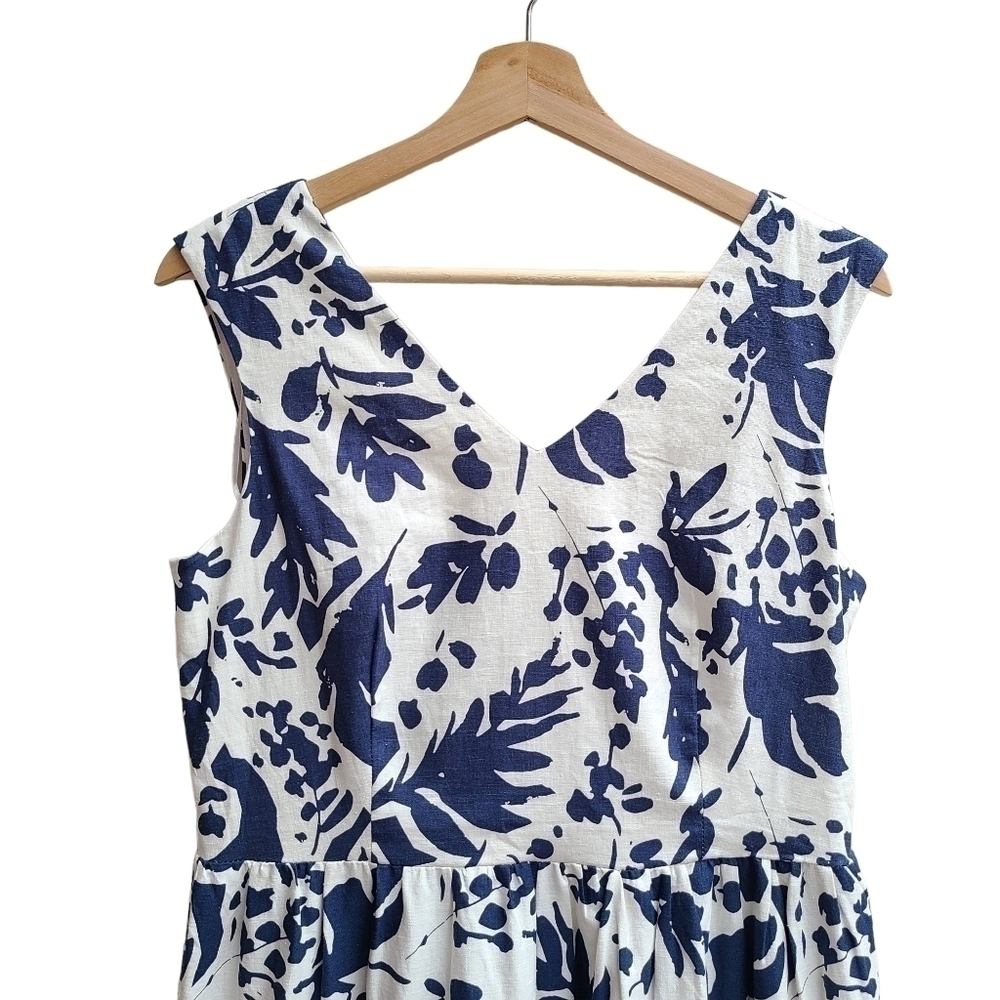NWT Magaschoni Linen Blend Floral Dress Blue White Costal Vacation Size Small - Picture 3 of 12
